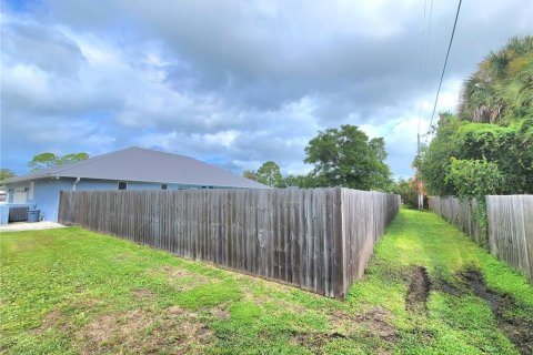 Casa en venta en Palatka, Florida, 3 dormitorios, 197.7 m2 № 1919043 - foto 17