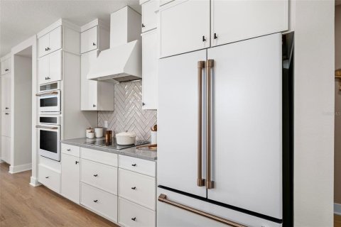 Adosado en venta en New Smyrna Beach, Florida, 3 dormitorios, 209.12 m2 № 2107079 - foto 7