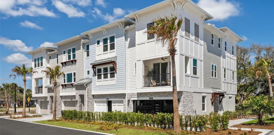 Adosado en New Smyrna Beach, Florida 3 dormitorios, 209.12 m2 № 2107079