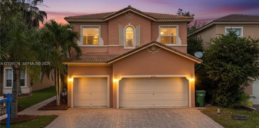 Villa ou maison à Homestead, Floride 7 chambres, 253.34 m2 № 2414632