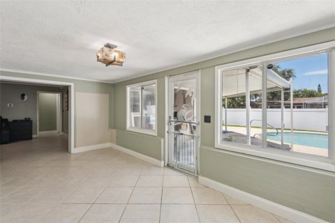 Casa en venta en Dunedin, Florida, 4 dormitorios, 210.24 m2 № 1852555 - foto 15