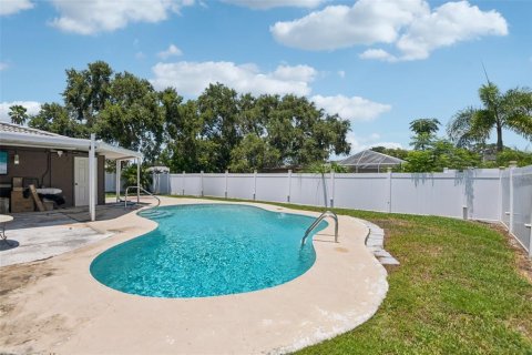 Casa en venta en Dunedin, Florida, 4 dormitorios, 210.24 m2 № 1852555 - foto 29