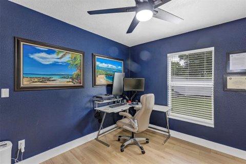 Casa en venta en Orlando, Florida, 4 dormitorios, 198.44 m2 № 1785609 - foto 23