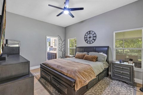 Casa en venta en Orlando, Florida, 4 dormitorios, 198.44 m2 № 1785609 - foto 14
