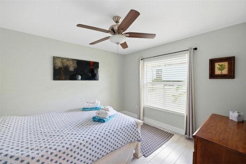 House in Rotonda, Florida 4 bedrooms, 220.36 sq.m. № 2102286 - photo 25