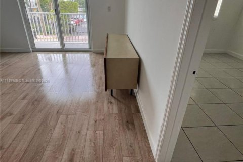 Copropriété à louer à Miami Beach, Floride: 1 chambre, 74.32 m2 № 1852410 - photo 5