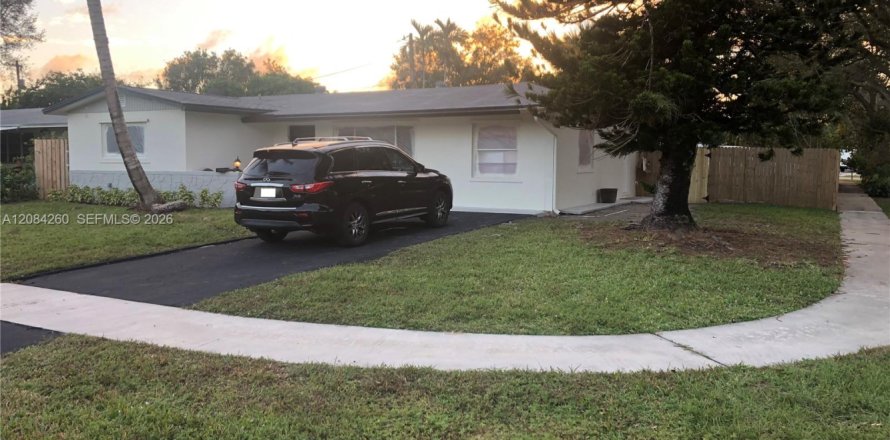 Villa ou maison à Cooper City, Floride 3 chambres, 129.23 m2 № 2351081
