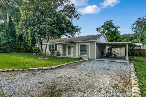 House in Mount Dora, Florida 2 bedrooms, 91.97 sq.m. № 1898684 - photo 2
