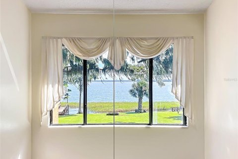 Casa en venta en Fruitland Park, Florida, 4 dormitorios, 229.47 m2 № 1899085 - foto 22