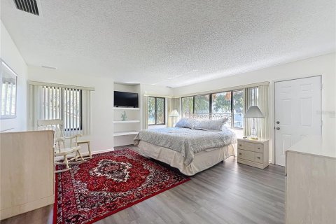 Casa en venta en Fruitland Park, Florida, 4 dormitorios, 229.47 m2 № 1899085 - foto 27