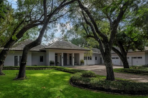 Casa en venta en Miami, Florida, 6 dormitorios, 828.78 m2 № 1698949 - foto 5