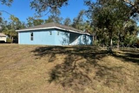 Casa en venta en Port Charlotte, Florida, 3 dormitorios, 153.75 m2 № 233989 - foto 4