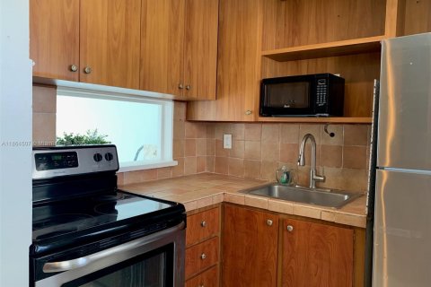 Condominio en venta en Aventura, Florida, 1 dormitorio, 71.35 m2 № 1892865 - foto 9