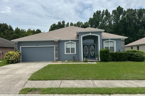 House in Lakeland, Florida 3 bedrooms, 192.87 sq.m. № 2226657