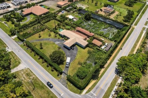 Immobilier commercial à Homestead, Floride № 2057486