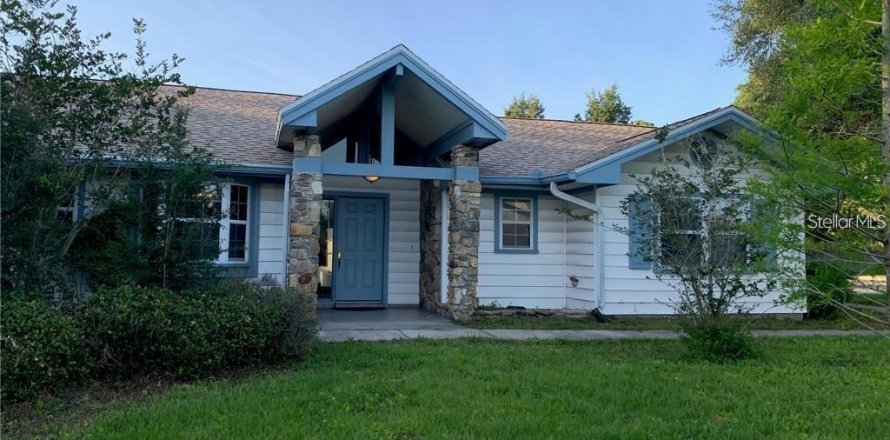 Villa ou maison à Clearwater, Floride 4 chambres, 250.84 m2 № 1550811