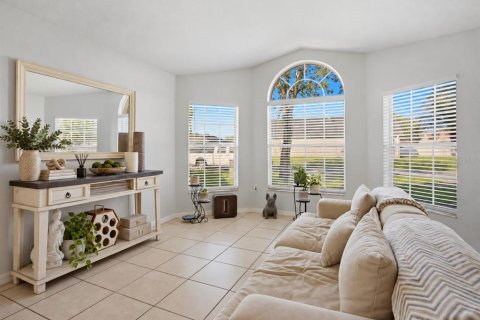 Villa ou maison à vendre à Kissimmee, Floride: 3 chambres, 170.66 m2 № 2419016 - photo 5
