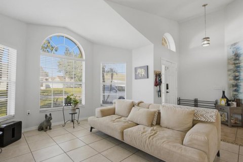 Villa ou maison à vendre à Kissimmee, Floride: 3 chambres, 170.66 m2 № 2419016 - photo 3