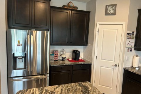 Casa en venta en Odessa, Florida, 4 dormitorios, 189.61 m2 № 1913456 - foto 9