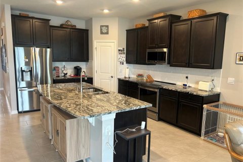 Casa en venta en Odessa, Florida, 4 dormitorios, 189.61 m2 № 1913456 - foto 10