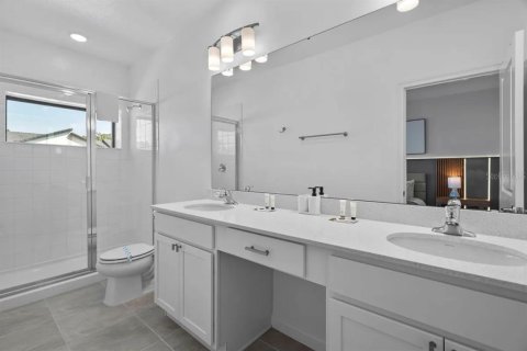 Adosado en venta en Orlando, Florida, 5 dormitorios, 178.19 m2 № 1514903 - foto 30