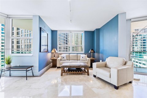 Condo in Fort Lauderdale, Florida, 2 bedrooms  № 1948658 - photo 2