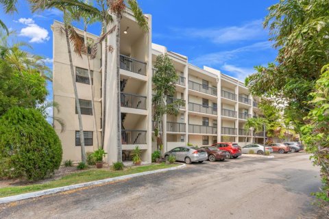 Condominio en venta en Oakland Park, Florida, 2 dormitorios, 85.47 m2 № 2083372 - foto 25