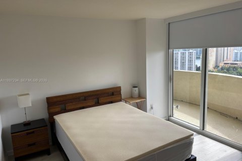 Condominio en venta en Aventura, Florida, 1 dormitorio, 79.9 m2 № 1995106 - foto 18