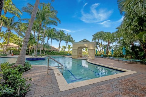 Condominio en venta en Aventura, Florida, 1 dormitorio, 79.9 m2 № 1995106 - foto 11