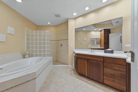 Copropriété à vendre à Lakewood Ranch, Floride: 3 chambres, 178.09 m2 № 2210637 - photo 21