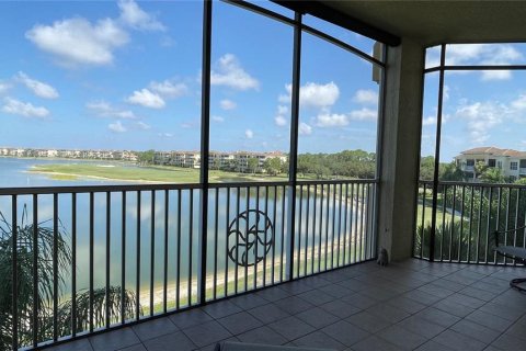 Copropriété à vendre à Lakewood Ranch, Floride: 3 chambres, 178.09 m2 № 2210637 - photo 3
