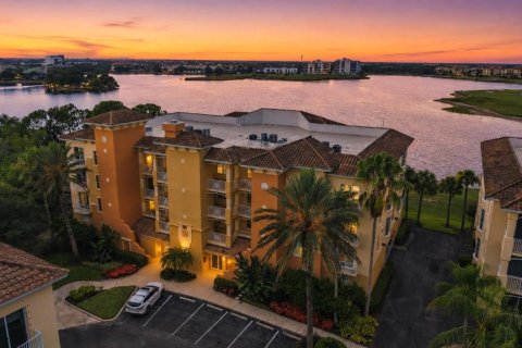 Copropriété à vendre à Lakewood Ranch, Floride: 3 chambres, 178.09 m2 № 2210637 - photo 2