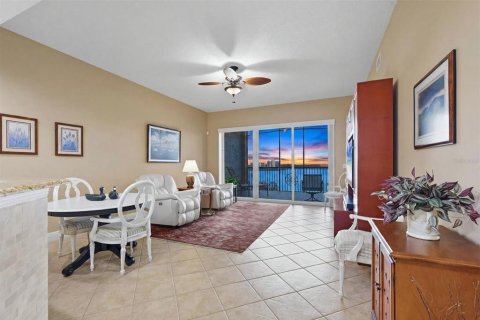 Copropriété à vendre à Lakewood Ranch, Floride: 3 chambres, 178.09 m2 № 2210637 - photo 8