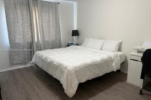 Купить кондоминиум в Майами, Флорида 2 спальни, 99.87м2, № 1731034 - фото 28