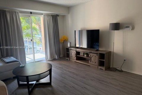 Купить кондоминиум в Майами, Флорида 2 спальни, 99.87м2, № 1731034 - фото 16