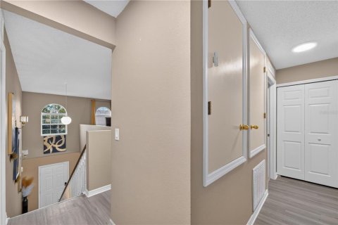 Villa ou maison à vendre à Kissimmee, Floride: 4 chambres, 280.84 m2 № 2352351 - photo 10