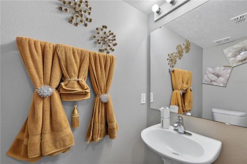 Villa ou maison à vendre à Kissimmee, Floride: 4 chambres, 280.84 m2 № 2352351 - photo 21
