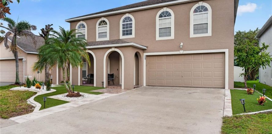 Villa ou maison à Kissimmee, Floride 4 chambres, 280.84 m2 № 2352351