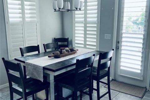 Casa en alquiler en Riverview, Florida, 3 dormitorios, 186.36 m2 № 1901665 - foto 8