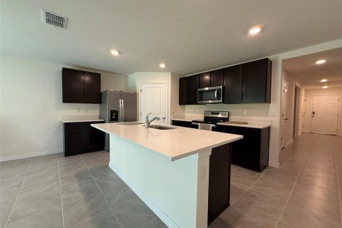 Casa en alquiler en Ocala, Florida, 4 dormitorios, 169.83 m2 № 1901680 - foto 17