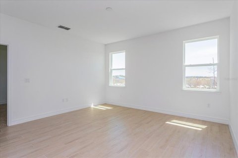 Villa ou maison à vendre à Tavares, Floride: 4 chambres, 148.46 m2 № 1919834 - photo 7