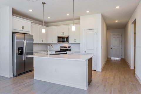 Villa ou maison à vendre à Tavares, Floride: 4 chambres, 148.46 m2 № 1919834 - photo 2