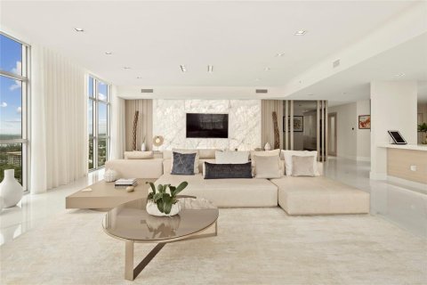 Купить кондоминиум в Авентура, Флорида 3 комнаты, 371.79м2, № 2083117 - фото 3