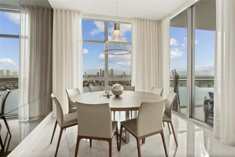 Купить кондоминиум в Авентура, Флорида 3 комнаты, 371.79м2, № 2083117 - фото 6
