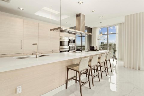 Купить кондоминиум в Авентура, Флорида 3 комнаты, 371.79м2, № 2083117 - фото 8