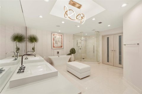 Купить кондоминиум в Авентура, Флорида 3 комнаты, 371.79м2, № 2083117 - фото 17