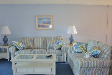 Copropriété à louer à Oldsmar, Floride: 2 chambres, 97.92 m2 № 1775016 - photo 6