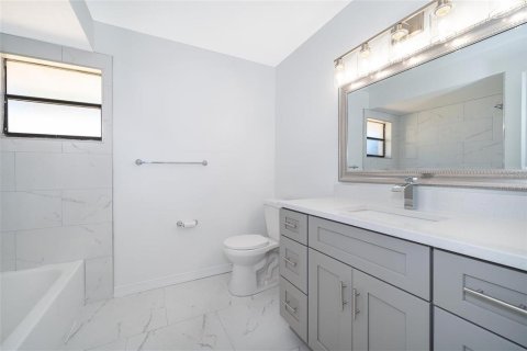 Villa ou maison à vendre à Fern Park, Floride: 4 chambres, 225.38 m2 № 1809959 - photo 26