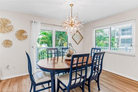 Copropriété à louer à Indian Rocks Beach, Floride: 2 chambres, 131.46 m2 № 2104404 - photo 25