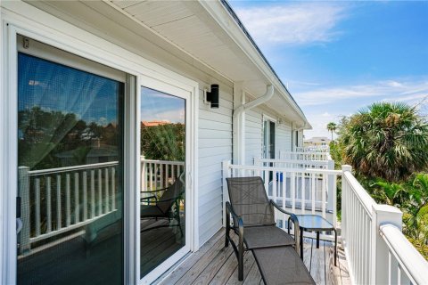 Copropriété à louer à Indian Rocks Beach, Floride: 2 chambres, 131.46 m2 № 2104404 - photo 8